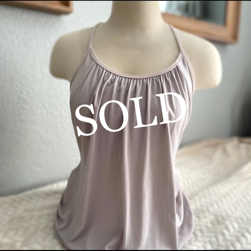 Lululemon NO LIMITS Lilac Yoga Tank Sz 6